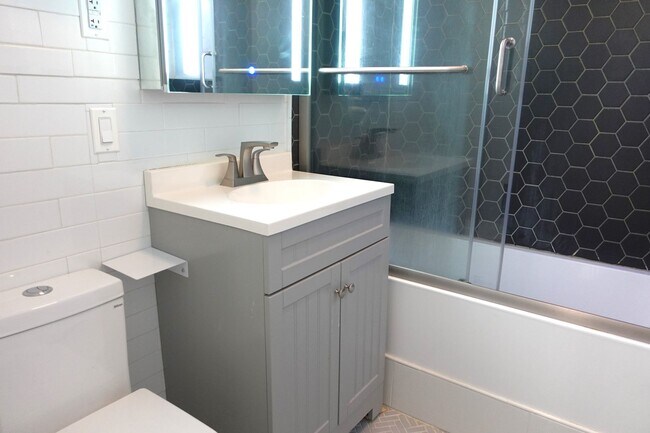 Building Photo - Ground Floor 1 Bed / 1 Bath