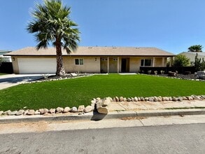 Building Photo - 15178 Darnell Dr