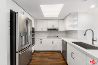 Foto del edificio - 13700 Marina Pointe Dr