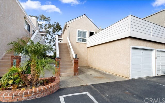 Building Photo - 24093 Vista Corona