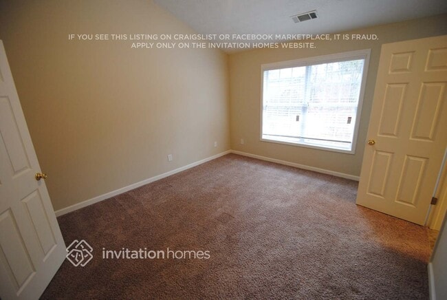 Foto del edificio - 1221 Pine Acre Dr NE