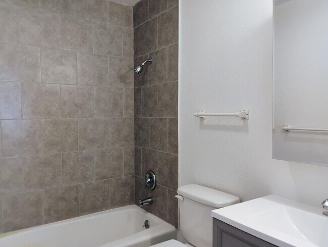 Foto del edificio - 1110 Agate Pl