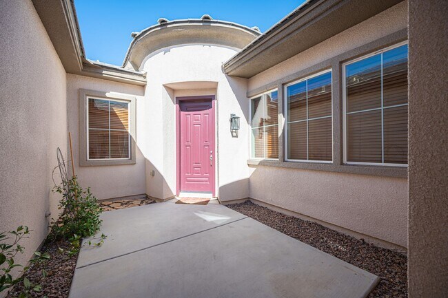 Building Photo - Aliante / Gated Community / Private Pool a...