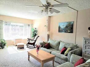 Building Photo - 2264 Winkler Ave