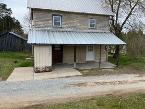 Building Photo - 14463 Maple St