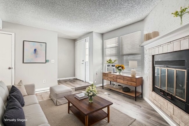 Foto del edificio - 2-Story Copper Ridge Townhome with Balcony, Fenced Yard & RTD Access