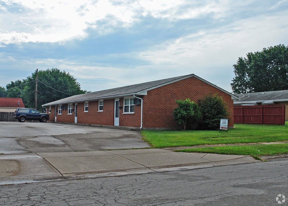 Building Photo - 278-292 Mills Pl