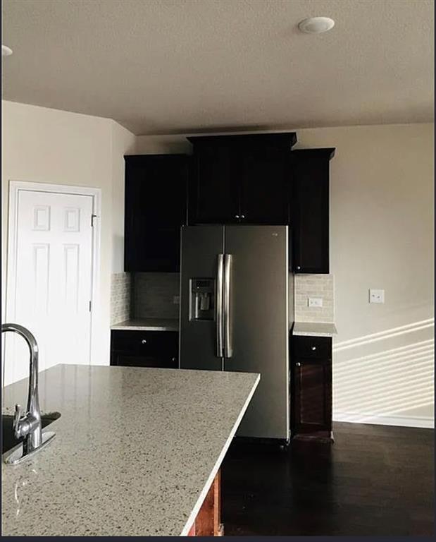Foto del edificio - 7307 Albany Dr