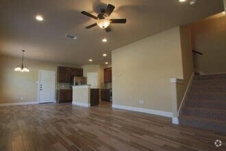 Building Photo - 7912 Branch Way