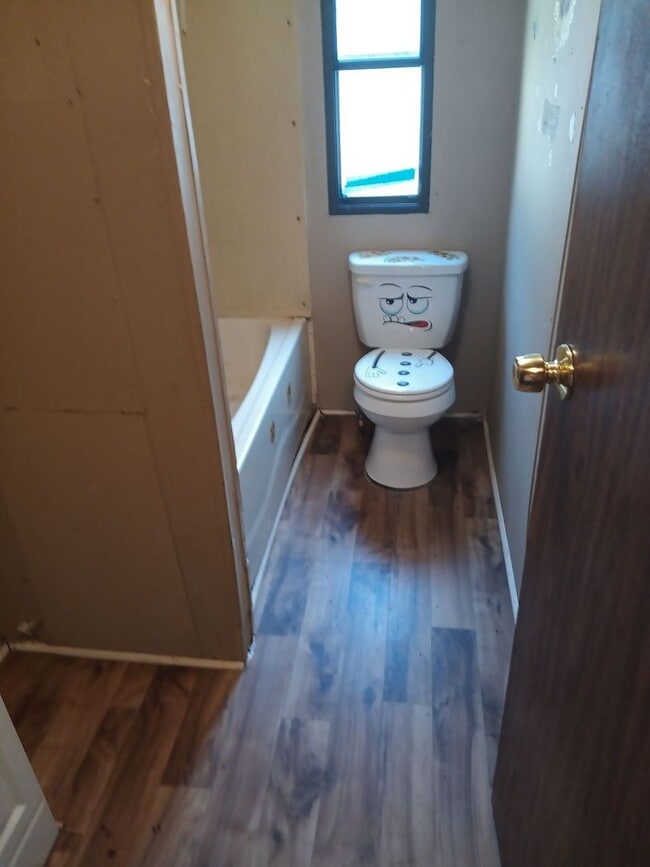 Foto del edificio - Spartanburg, 2 bedrooms, 1 bath. $800 a month, NO PETS, 803-537-0185