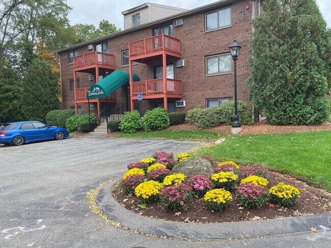 Foto del edificio - 29 Capron Rd