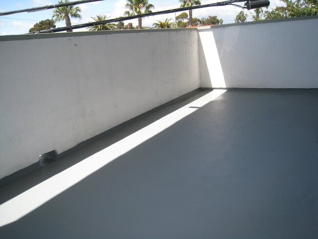 Building Photo - 112 Avenida Pelayo