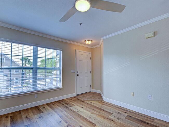 Building Photo - 5501 Rosehill Rd