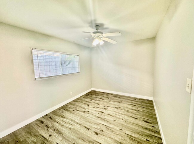 Foto del edificio - LB1117 (Rose) OWNER APPROVAL