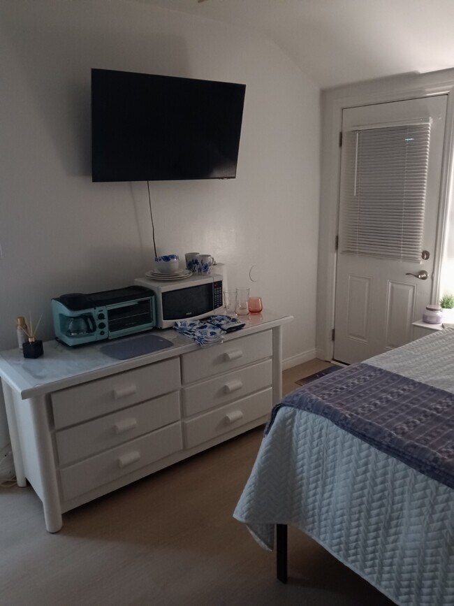 Foto del edificio - 7248 Shoshone Ave