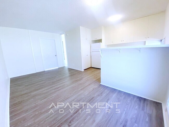 Foto del edificio - 3340 Campbell Ave