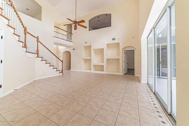 Foto del edificio - 5324 Creekwood Dr