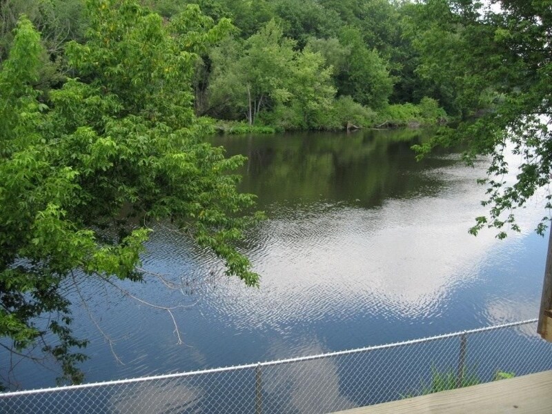 Foto principal - 259 E Main St