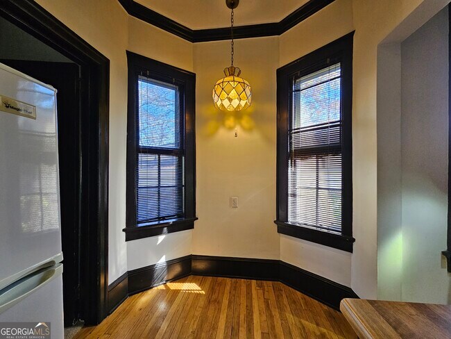 Foto del edificio - 378 9th St NE