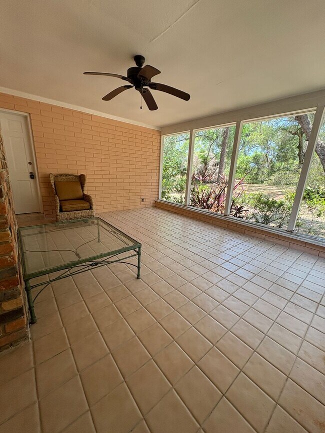Building Photo - 2BR/2BA Home with Preserve View + Tennis C...