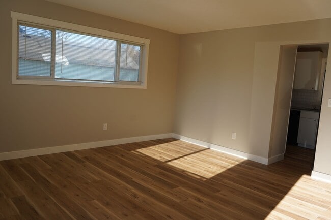 Foto del edificio - 1410 E 30th St