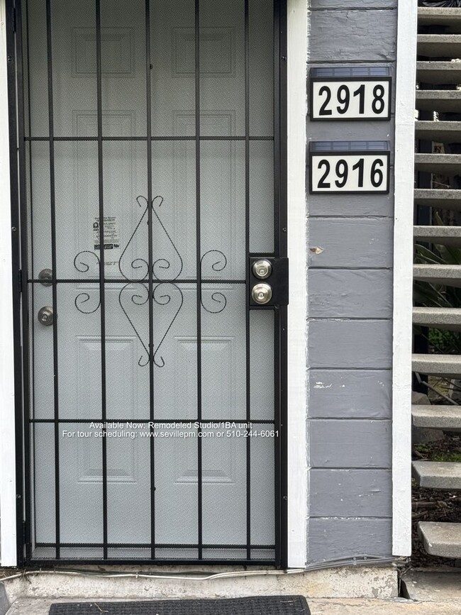 Building Photo - 2920 Filbert St