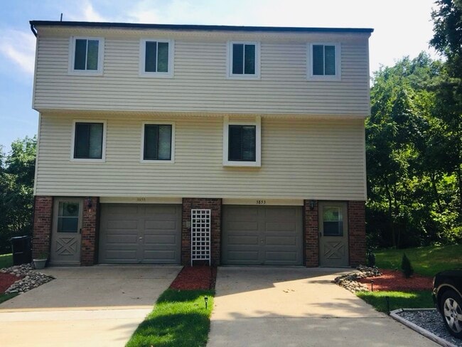 Building Photo - 3855 Franklintowne Ct