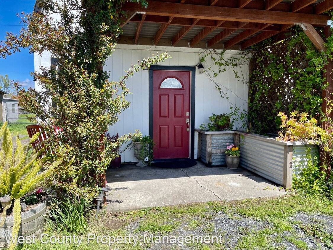 Foto principal - 1 br, 1 bath House - 3799 Guerneville Rd