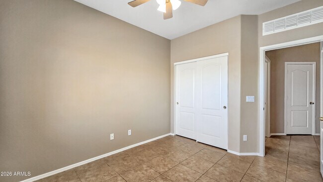 Foto del edificio - 12523 W Estero Ln