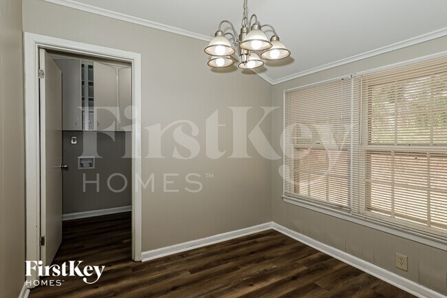 Foto del edificio - 3605 Carriage Way