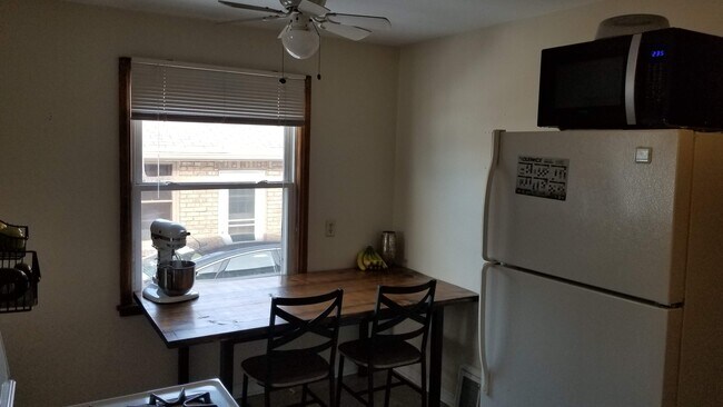 Dining Area - 5637 Penn Ave S
