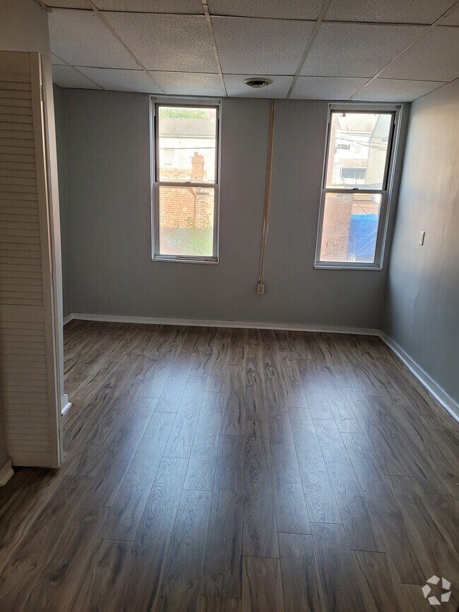Building Photo - 5148 Butler St