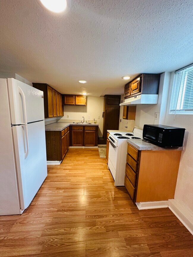 Foto del edificio - 2117 43rd St SE