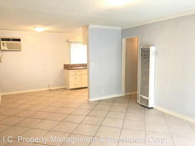 Building Photo - 1104-1108 N Monterey St