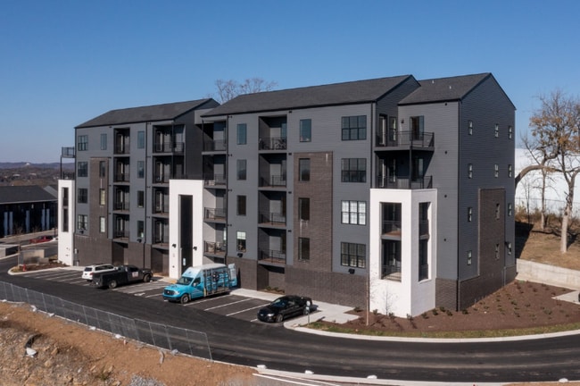 Building Photo - 2900 Edwin Wy