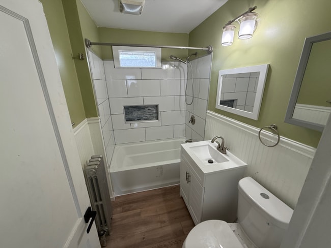 Building Photo - 73 Elmdale St