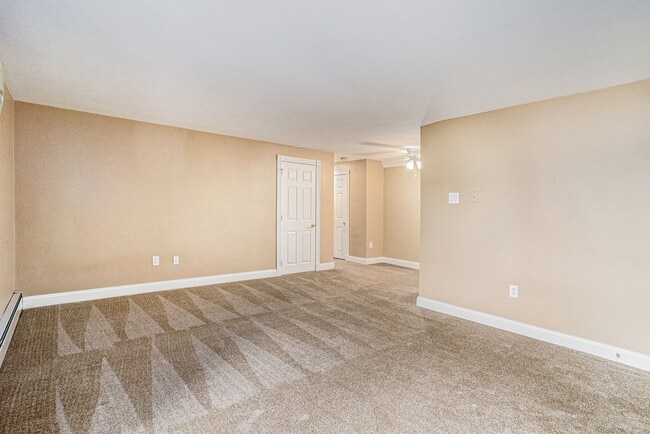 Building Photo - Almont Terrace Apartments
