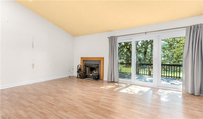 Building Photo - 280 Windship Cove
