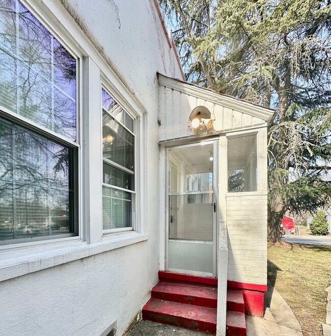 Building Photo - Rockmart Rental