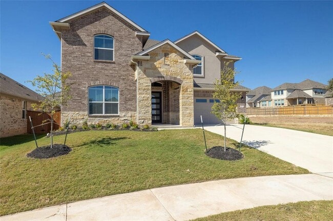 Building Photo - 113 Shadow Oak Cv