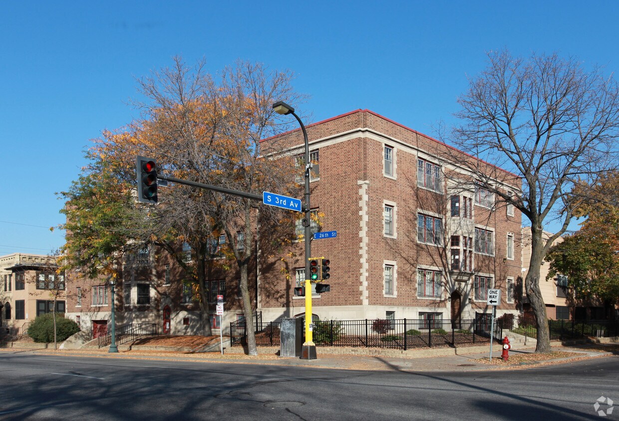 Foto principal - 2550 3rd Ave S
