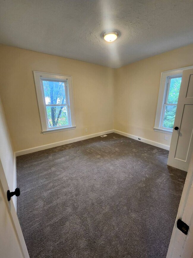 Foto del edificio - Charming & Cozy 3-Bedroom Home for Rent – ...