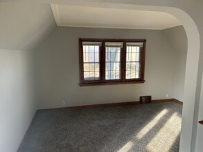 Building Photo - 3724 N 55th St