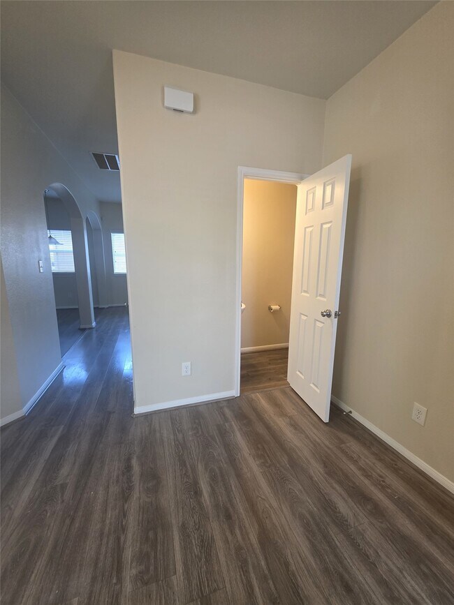 Foto del edificio - 7274 Autumn Sun Dr