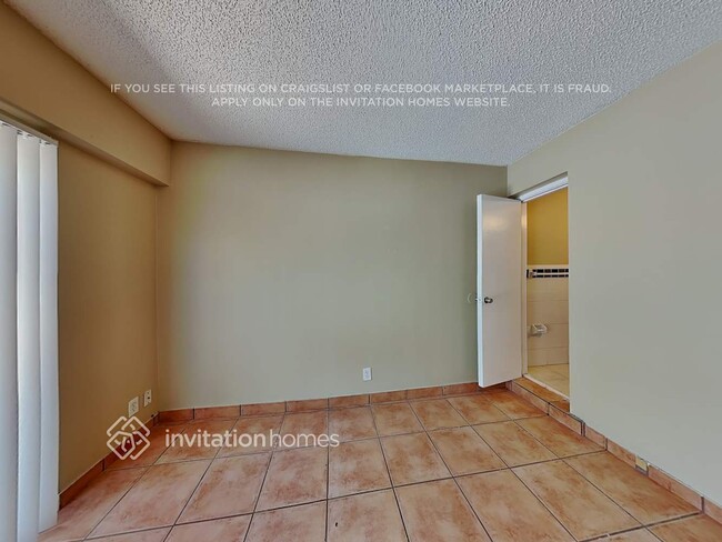 Foto del edificio - 208 NW 80th Ave