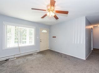 Building Photo - 2115 Joanna Ave