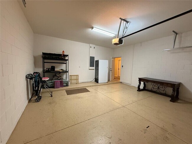 Foto del edificio - 4353 Acorn Ct