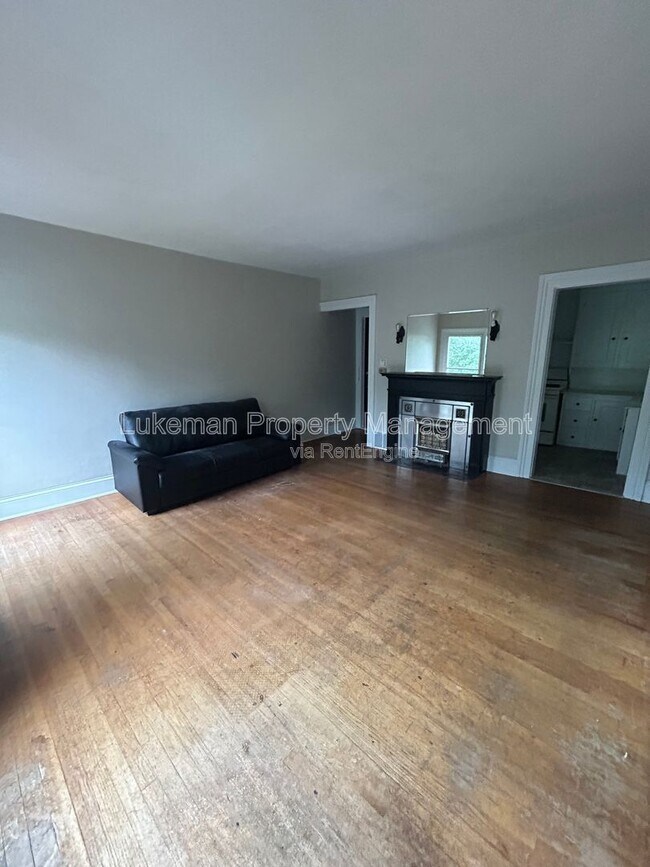 Foto del edificio - 724 W South St