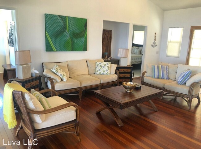 Building Photo - 3 br, 2 bath House - 87-3213 Guava Rd