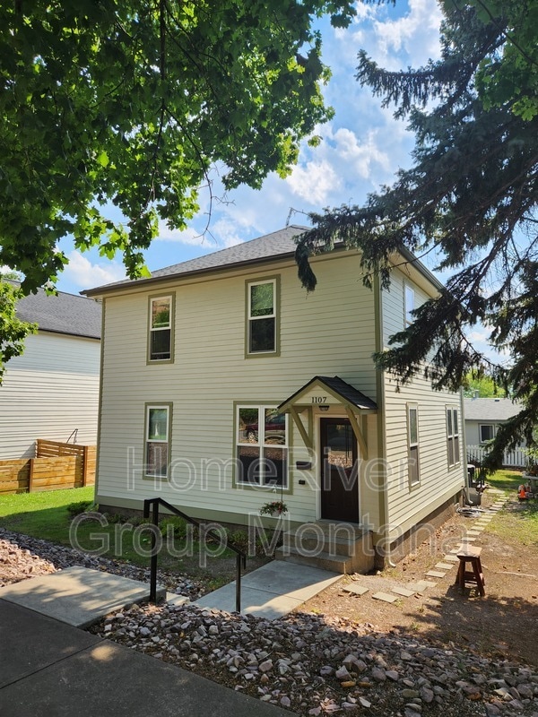 Building Photo - 1107 Poplar St